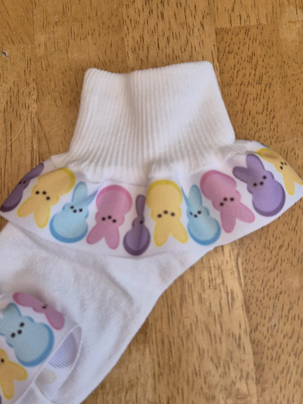Peeps White Ruffled Ankle Socks Pastel Bunny Print Sz Small Shoe Sz 11 - 13 Kids